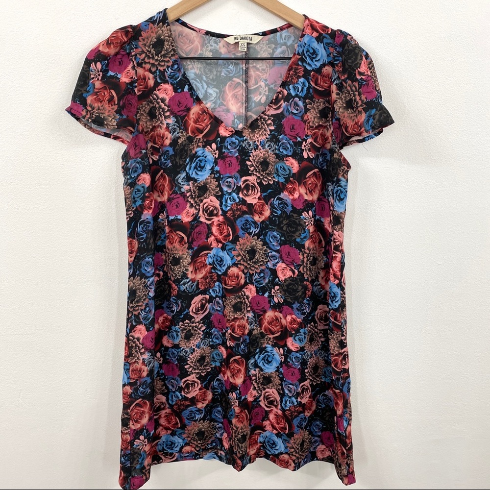 Bb Dakota Braxton Colorful Floral Shift Dress